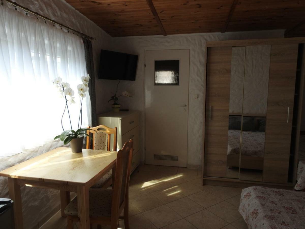 Apartmán Malwa Jezierzany Exteriér fotografie